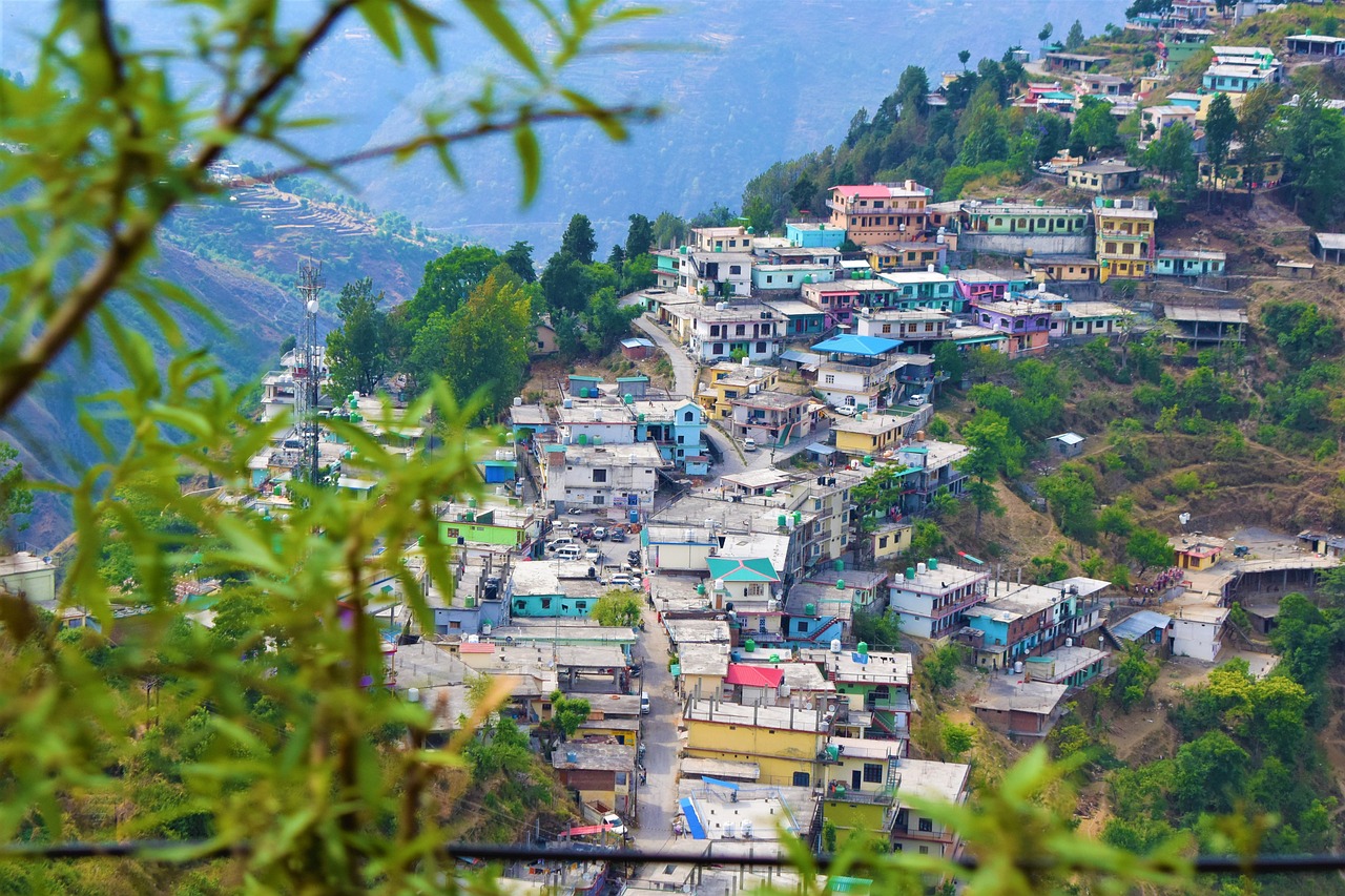 Mussoorie Lake surrounded by green hills with boating and peaceful views